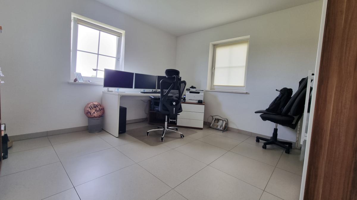 Arbeitszimmer im EG