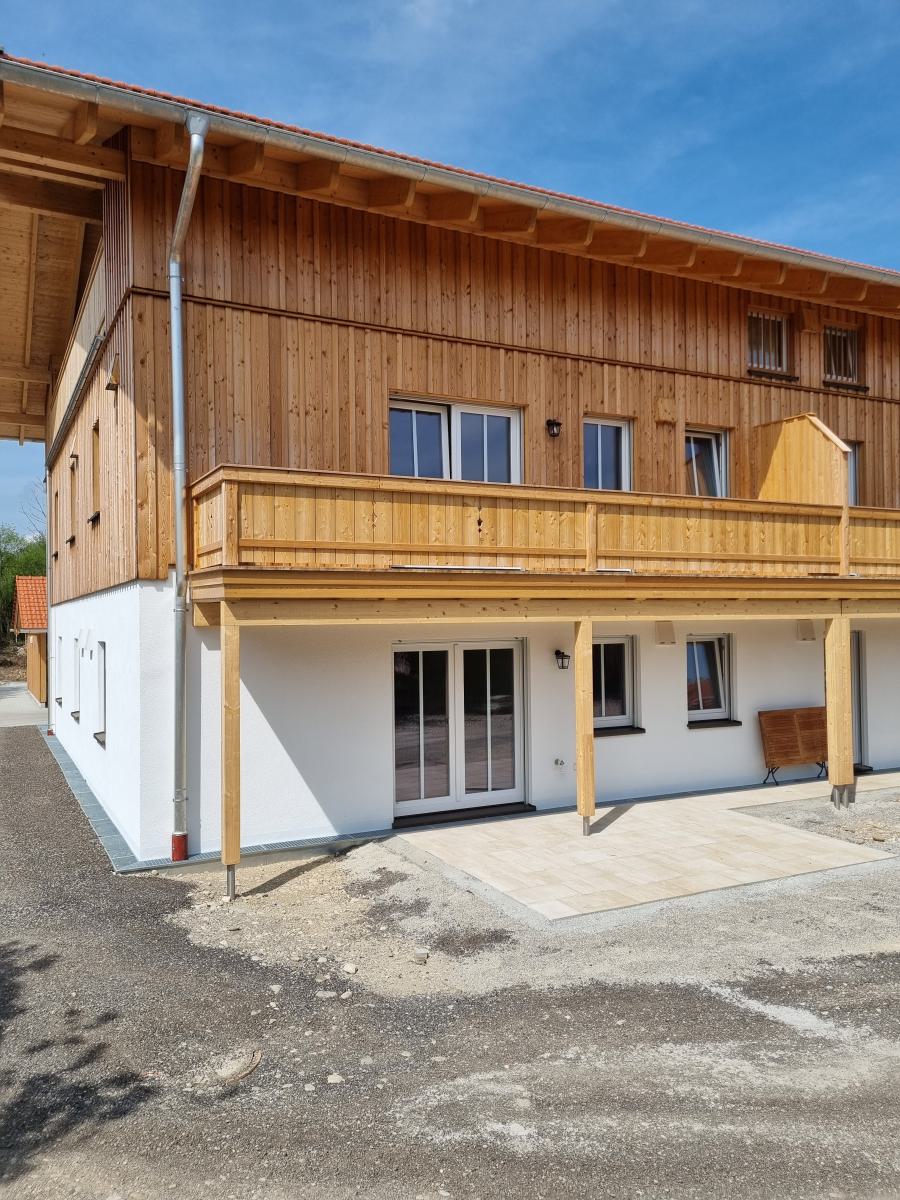 Südseite mit Terrasse