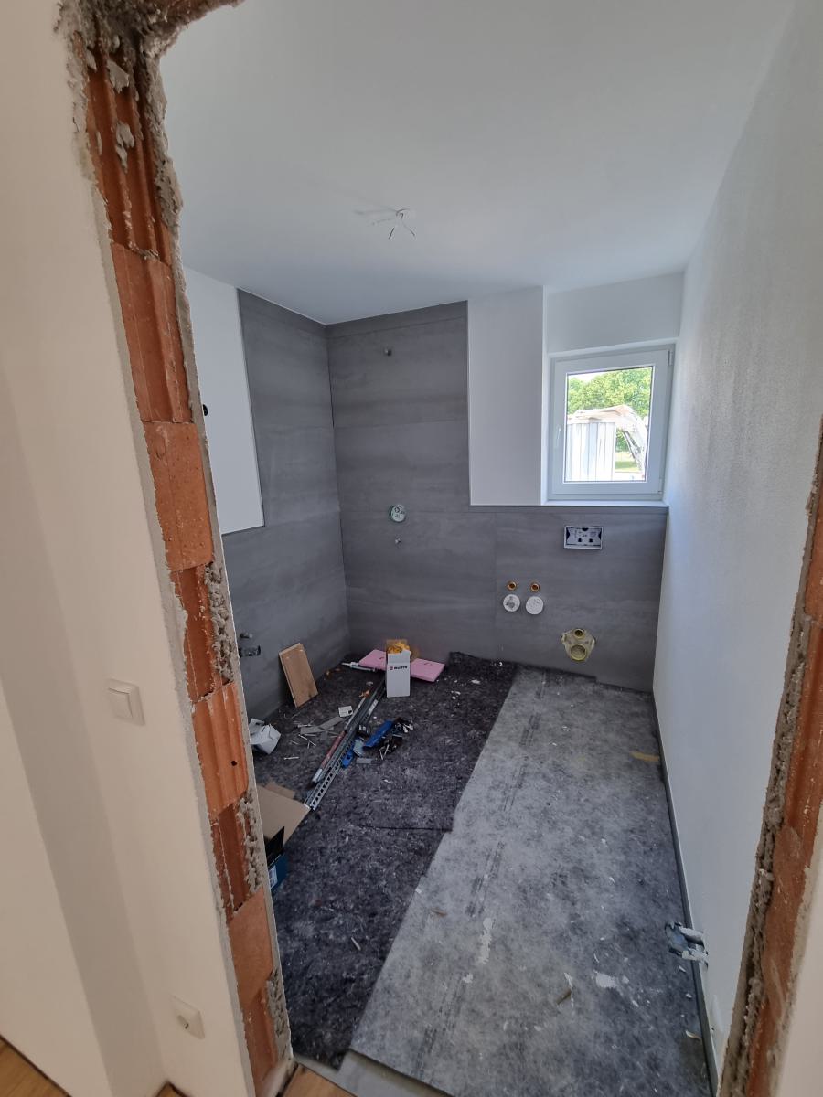 Bad mit Fenster
