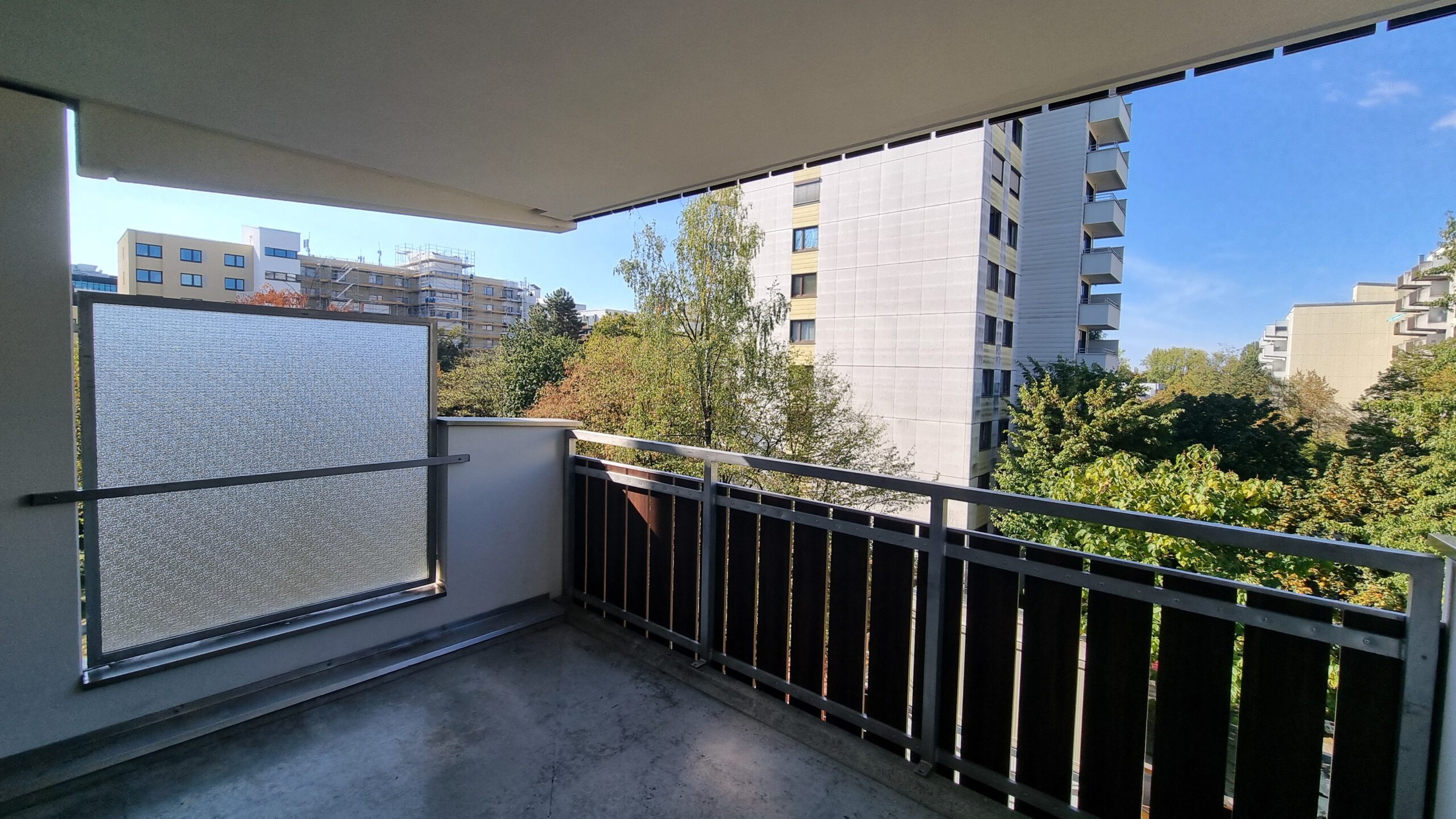 2 Zimmer Wohnung mit herrlichem Südbalkon